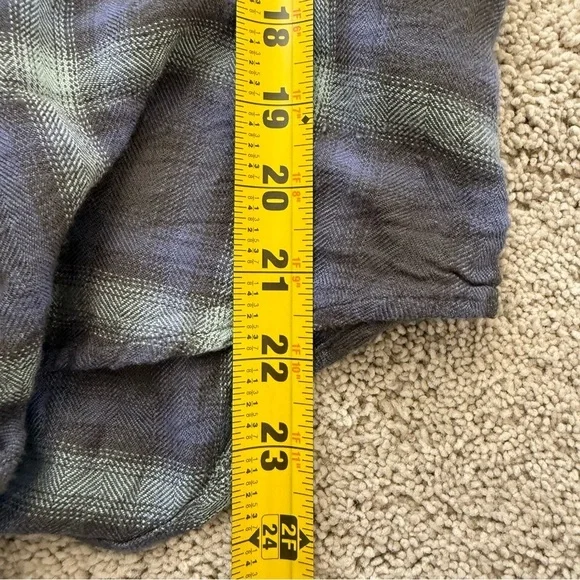 Rails Plaid Button Down Shirt S - Picture 6 of 8
